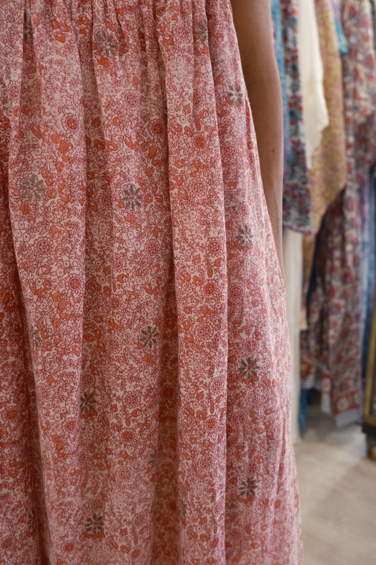 CAMELIA RED & PINK PRINT
