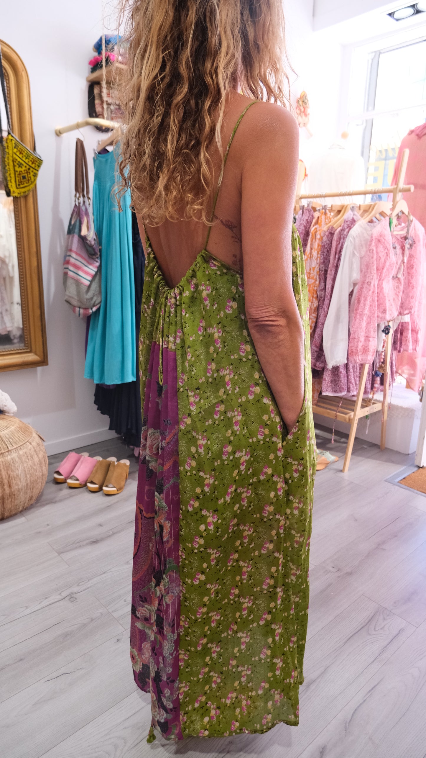 ROBE CAMELIA SILK GREEN AND PURPLE