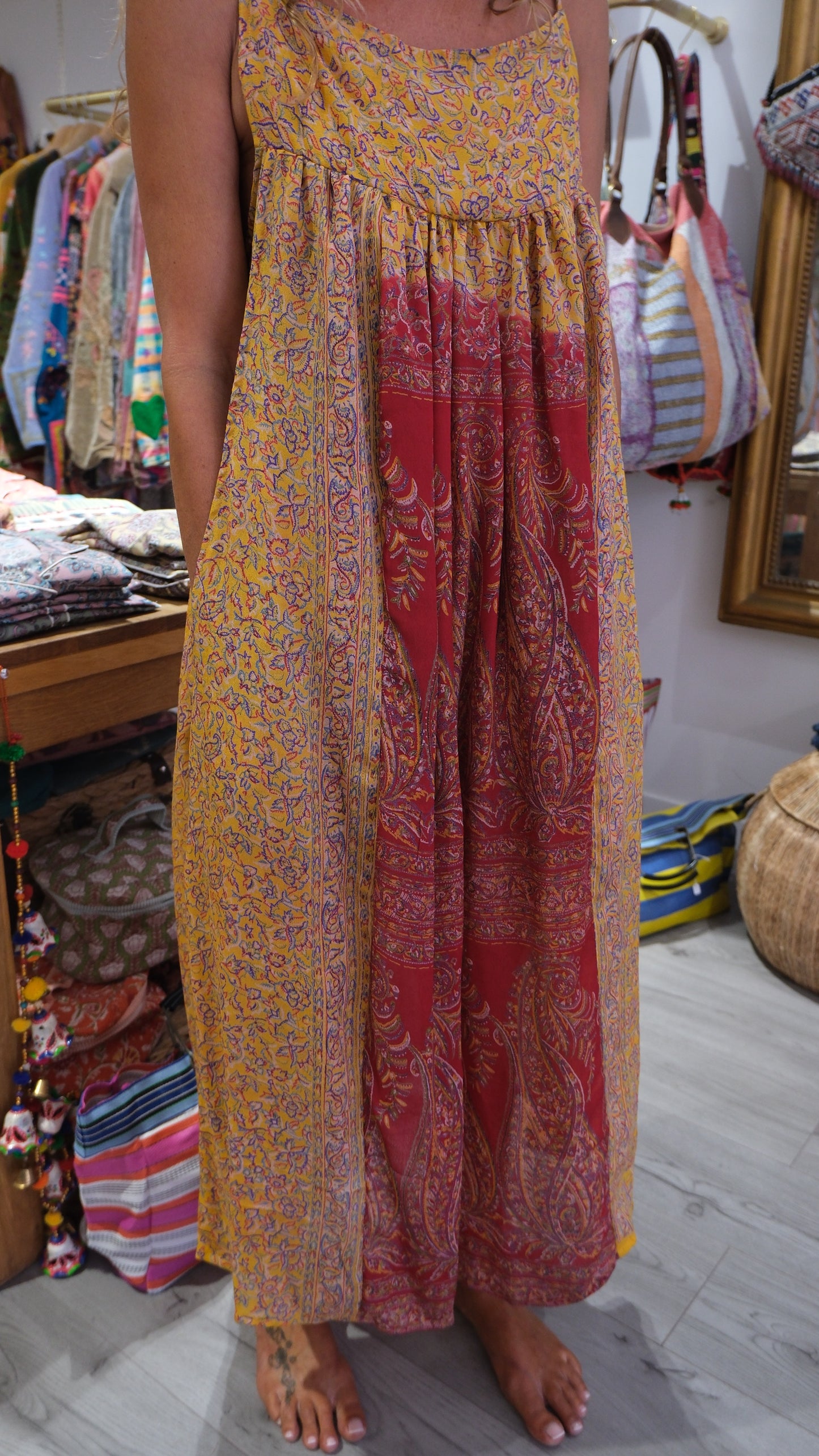 ROBE CAMELIA YELLOW AND RED