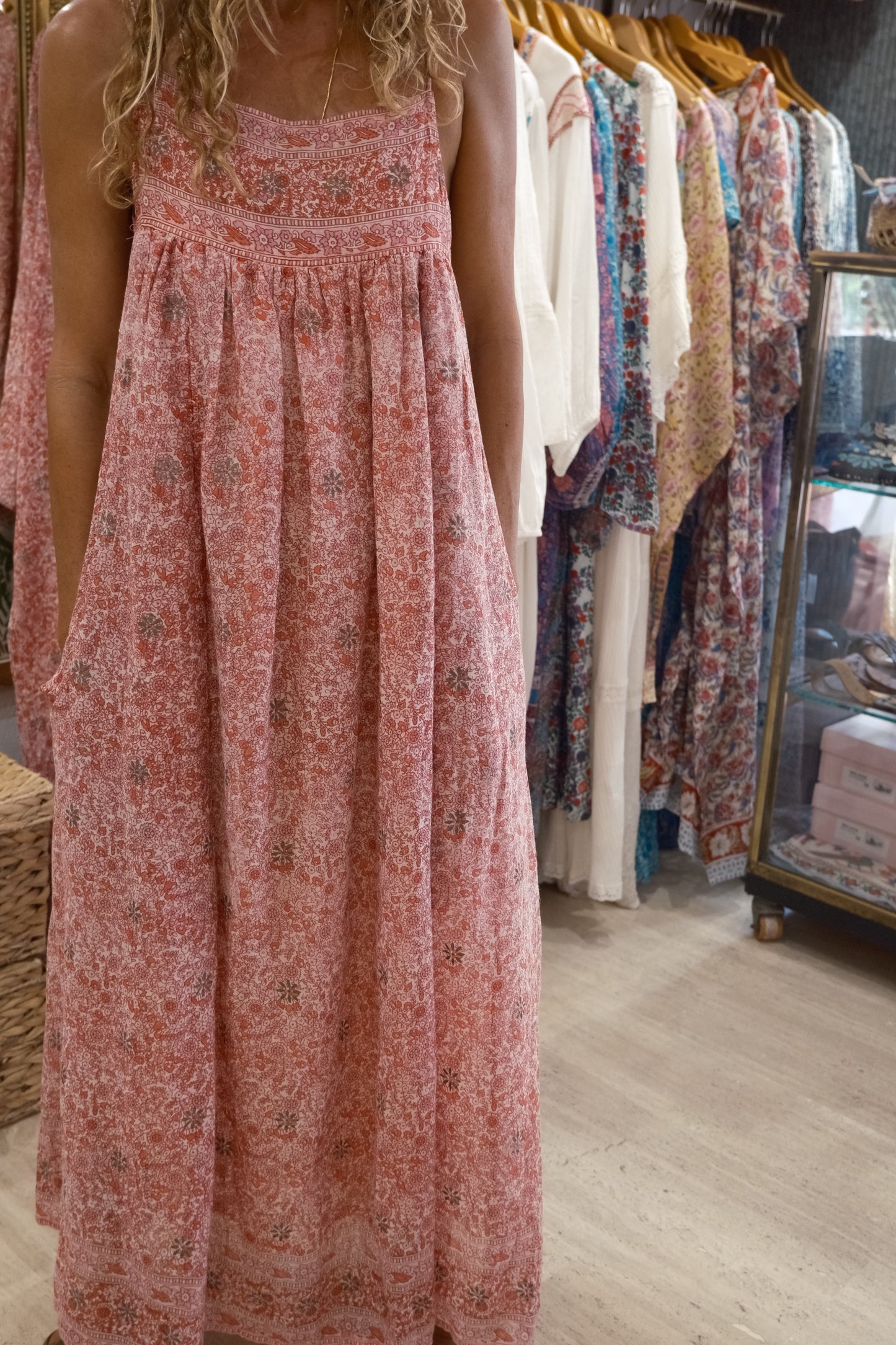 CAMELIA RED & PINK PRINT