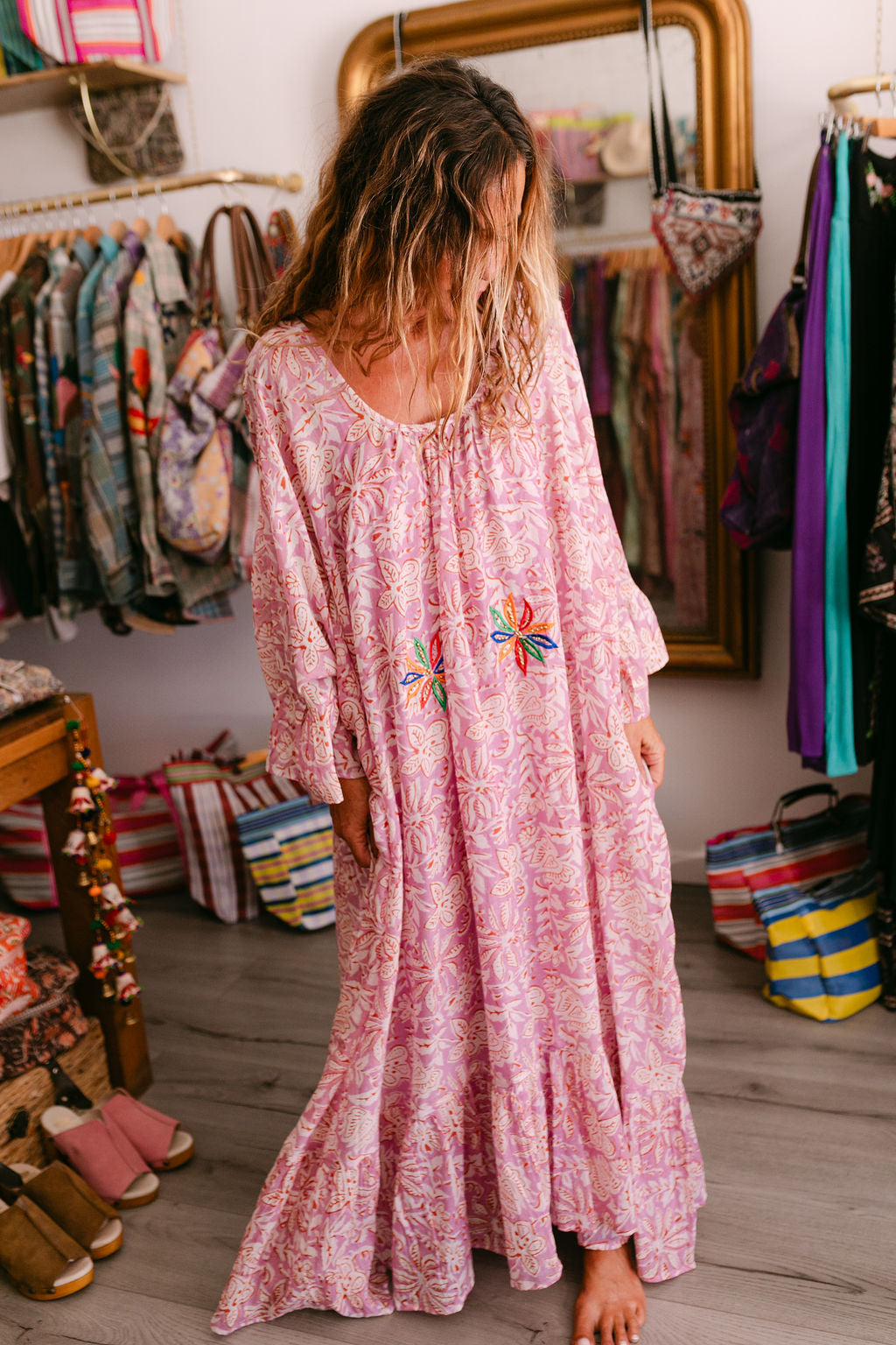 VERONIKA LILA PRINT WITH EMBROIDERY