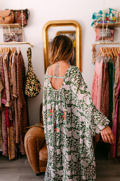 VERONIKA GREEN PRINT WITH EMBROIDERY
