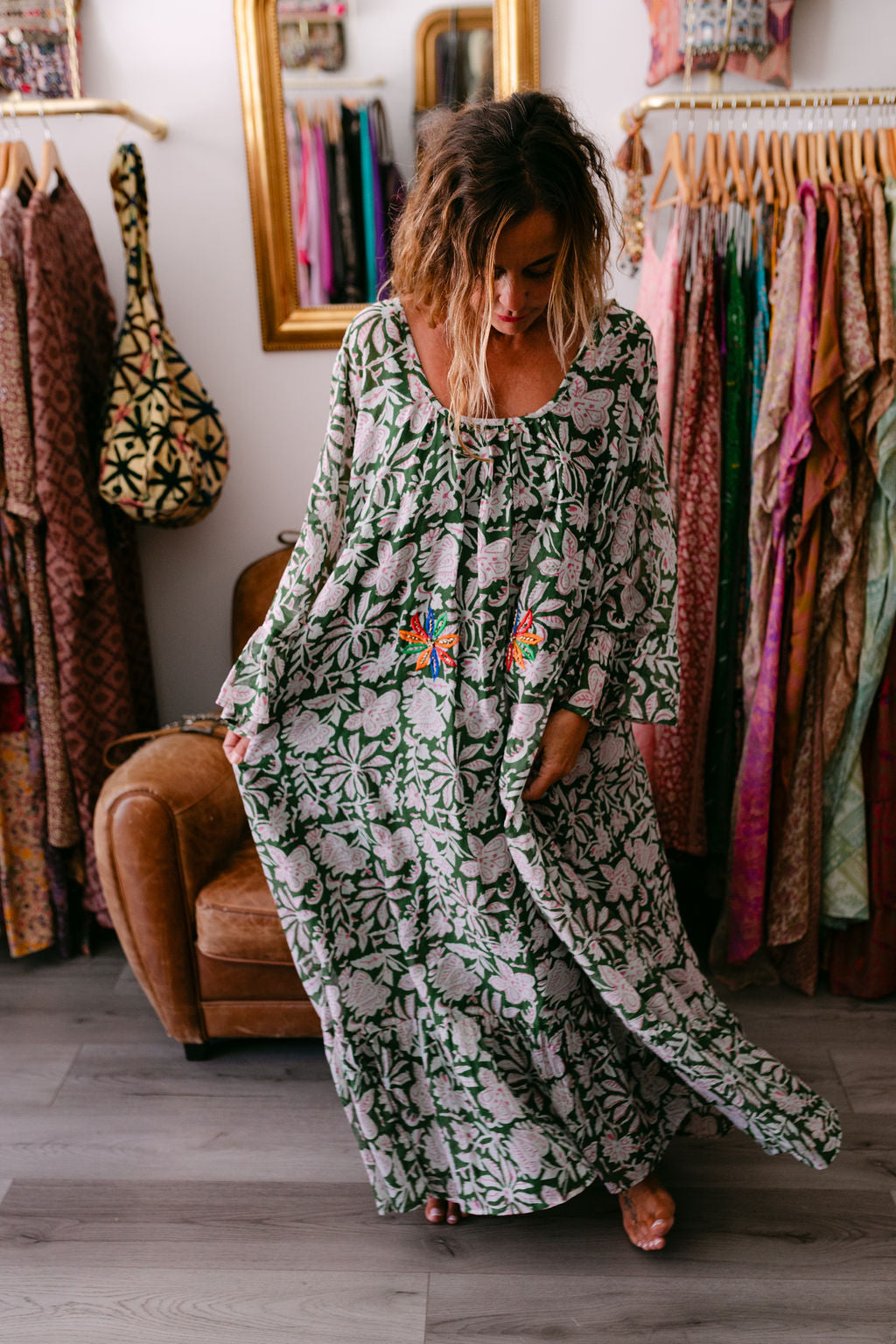 VERONIKA GREEN PRINT WITH EMBROIDERY