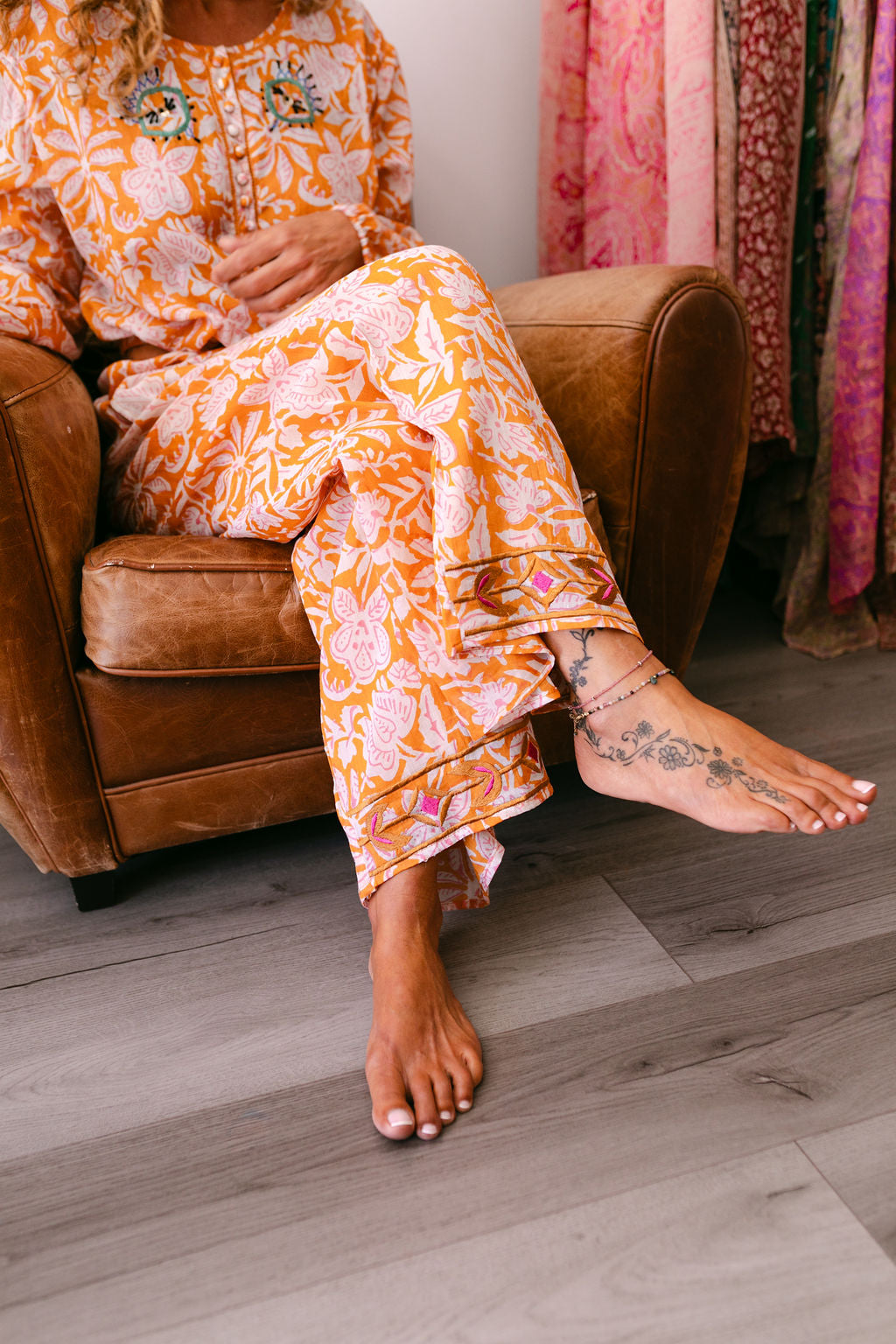 LOLA PANT ORANGE PRINT