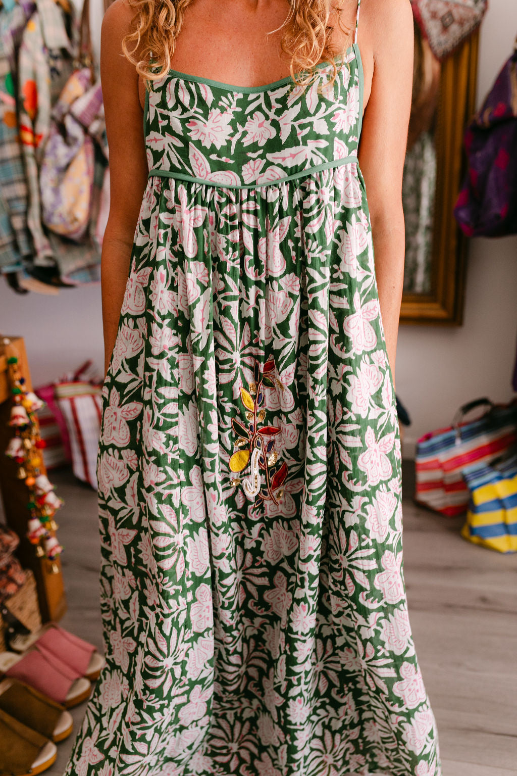CAMELIA GREEN PRINT WITH EMBROIDERY