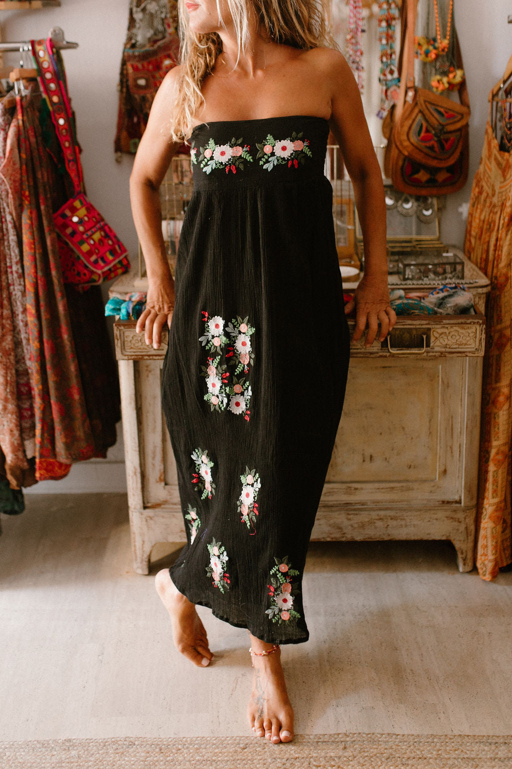 Agate Long Dress Embroidered