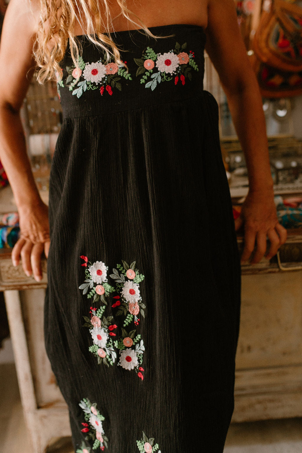 Agate Long Dress Embroidered