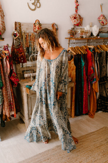Veronika Dress