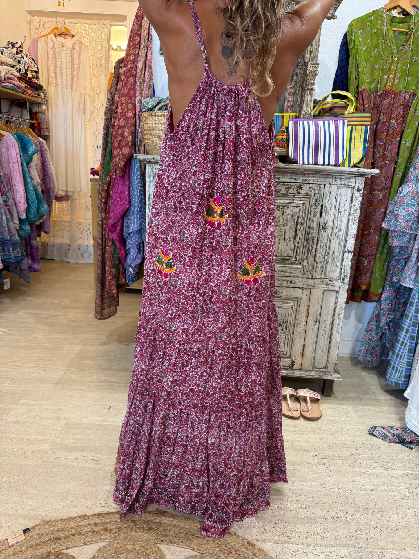 MILA BORDEAU PRINT WITH EMBROIDERY