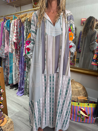 ROBE LONGUE RAYÉE GREY
